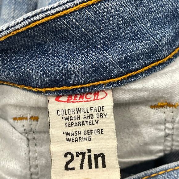 Bench Cropped Jeans Women Size 27 Medium Blue Denim Low Rise - Picture 3 of 9